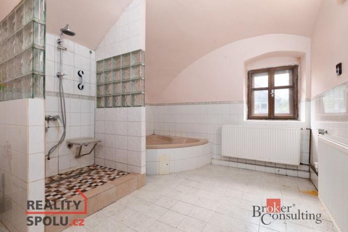 Prodej rodinného domu, Razová, 238 m2