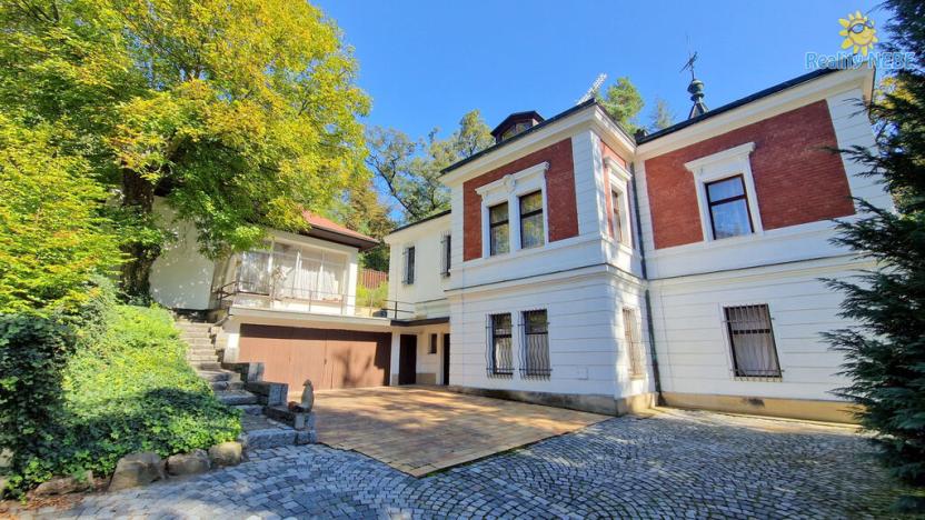 Prodej rodinného domu, Praha - Hodkovičky, V lučinách, 407 m2