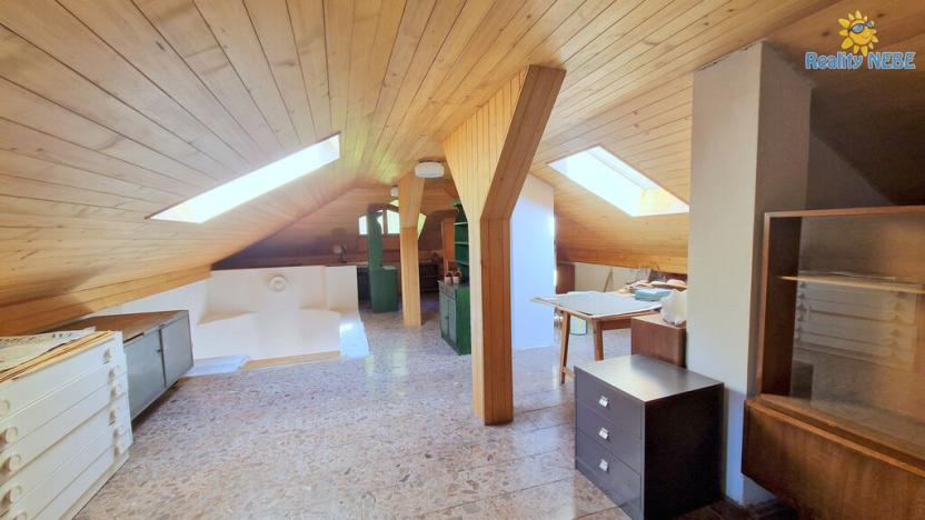 Prodej rodinného domu, Praha - Hodkovičky, V lučinách, 407 m2