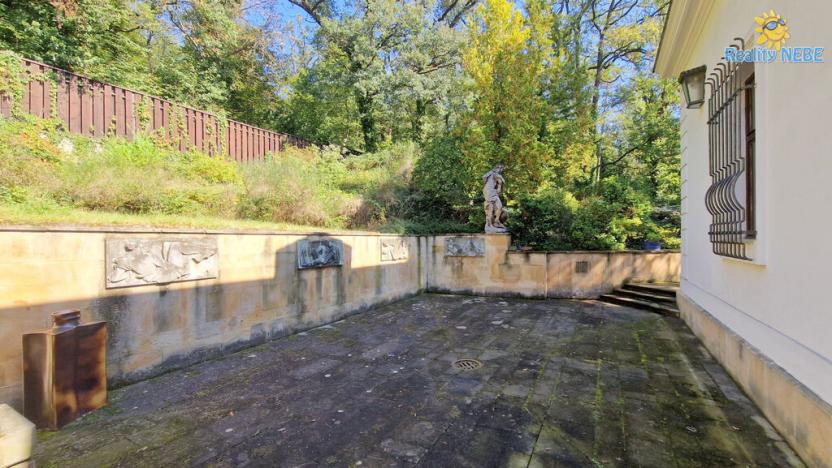 Prodej rodinného domu, Praha - Hodkovičky, V lučinách, 407 m2