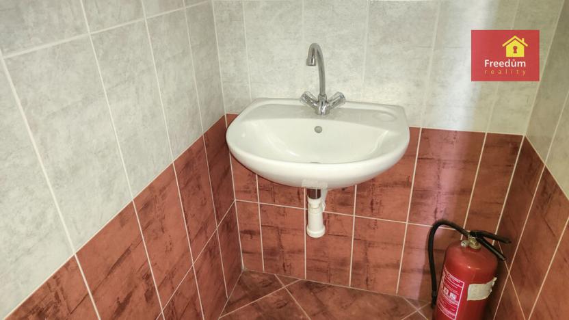 Pronájem kanceláře, Teplice - Trnovany, Štúrova, 28 m2