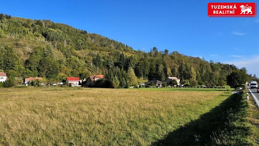 Prodej komerčního pozemku, Rozhraní, 10555 m2