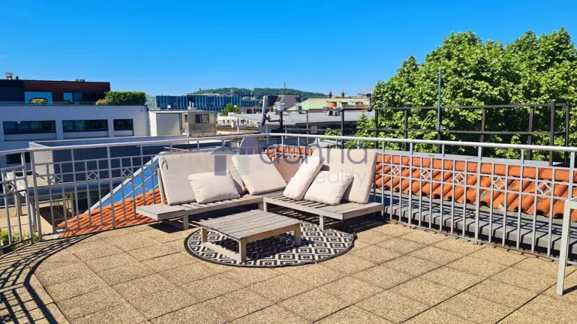 Pronájem kanceláře, Praha - Staré Město, Na příkopě, 203 m2