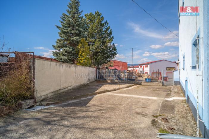 Pronájem výrobních prostor, Kadaň, Polní, 1200 m2