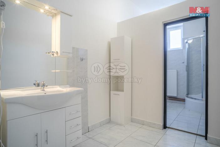 Pronájem výrobních prostor, Kadaň, Polní, 1200 m2