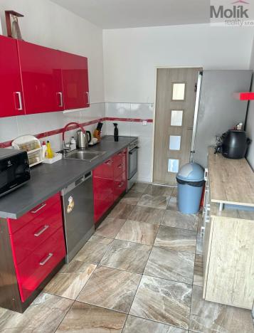 Prodej bytu 3+1, Teplice - Prosetice, Pod školou, 74 m2