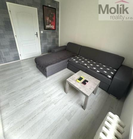 Prodej bytu 3+1, Teplice - Prosetice, Pod školou, 74 m2