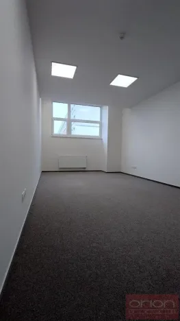 Pronájem kanceláře, Praha - Stodůlky, Prusíkova, 82 m2