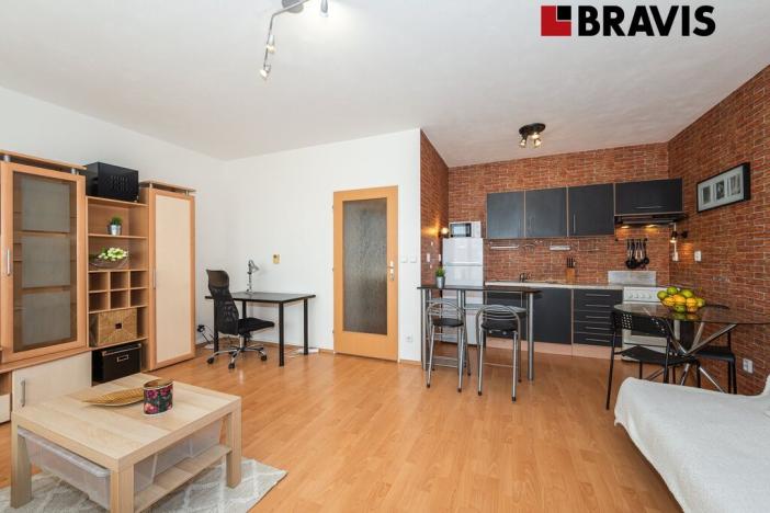 Pronájem bytu 1+kk, Brno - Židenice, Bělohorská, 41 m2