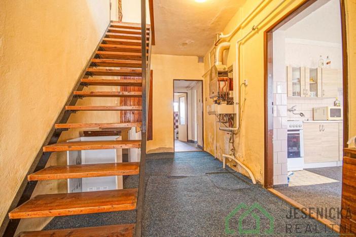 Prodej rodinného domu, Javorník, Janošíkova, 100 m2