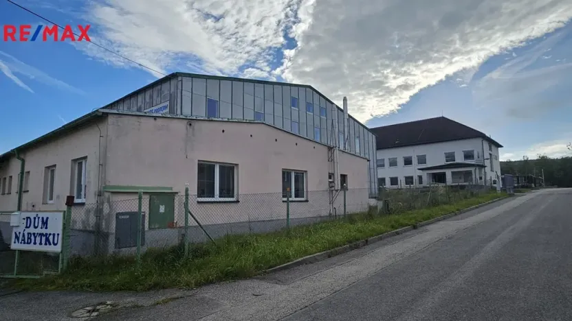 Pronájem obchodního prostoru, Strakonice - Strakonice I, Heydukova, 1280 m2
