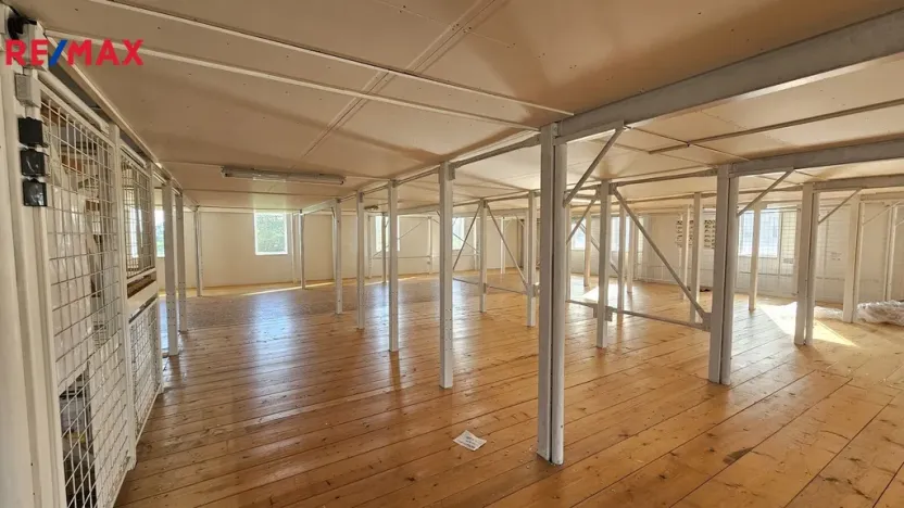 Pronájem obchodního prostoru, Strakonice - Strakonice I, Heydukova, 1280 m2