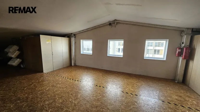 Pronájem obchodního prostoru, Strakonice - Strakonice I, Heydukova, 1280 m2