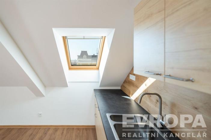 Prodej bytu 2+kk, Vrchlabí, Krkonošská, 60 m2