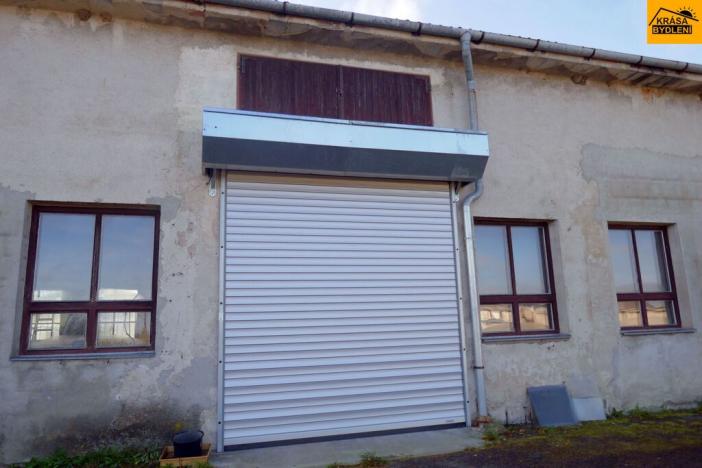 Prodej skladu, Moravec, 3983 m2