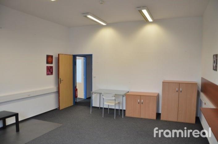 Pronájem kanceláře, Střelice, Ostopovická, 72 m2