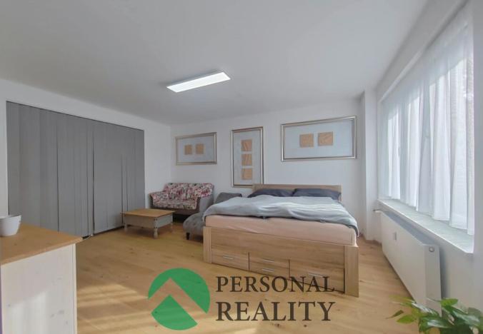 Prodej bytu 1+kk, Mariánské Lázně, Husova, 34 m2