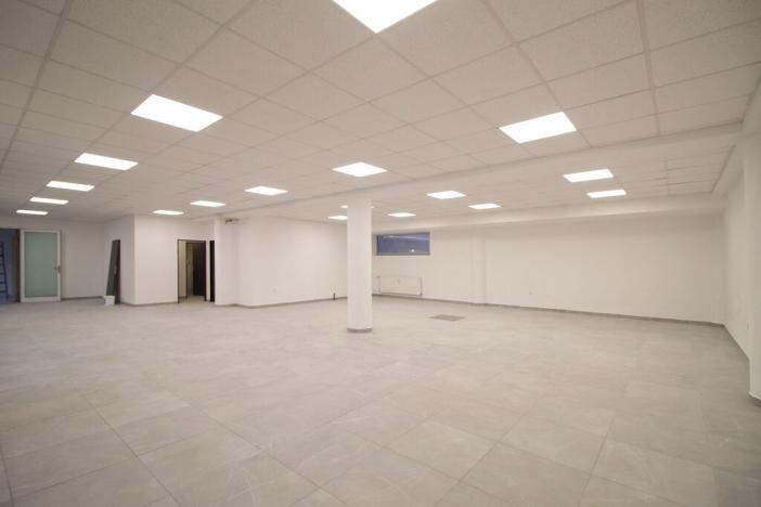 Pronájem obchodního prostoru, Chodov, náměstí ČSM, 180 m2