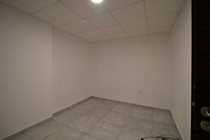 Pronájem obchodního prostoru, Chodov, náměstí ČSM, 180 m2