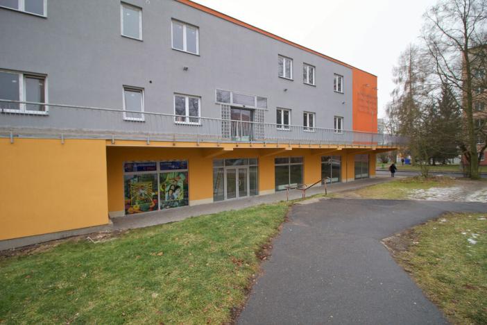 Pronájem obchodního prostoru, Chodov, náměstí ČSM, 180 m2