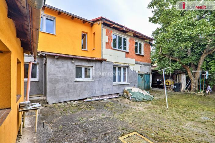 Prodej rodinného domu, Praha - Lochkov, K úvozu, 320 m2