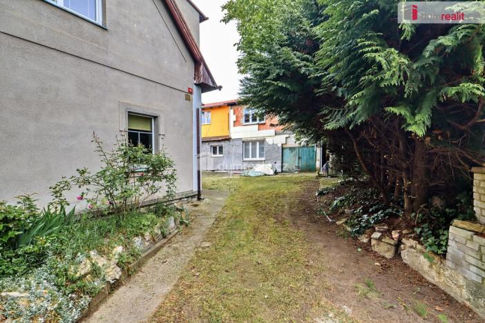 Prodej rodinného domu, Praha - Lochkov, K úvozu, 320 m2