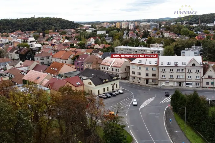 Prodej obchodního prostoru, Kralupy nad Vltavou - Mikovice, Lidové nám., 671 m2