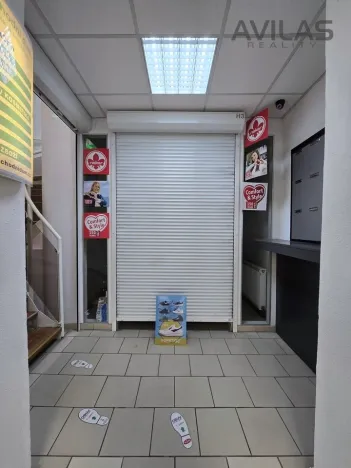 Pronájem obchodního prostoru, Benešov, Vnoučkova, 16 m2