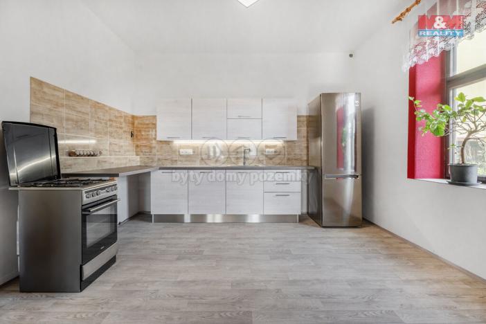 Prodej rodinného domu, Horní Police, 9. května, 276 m2