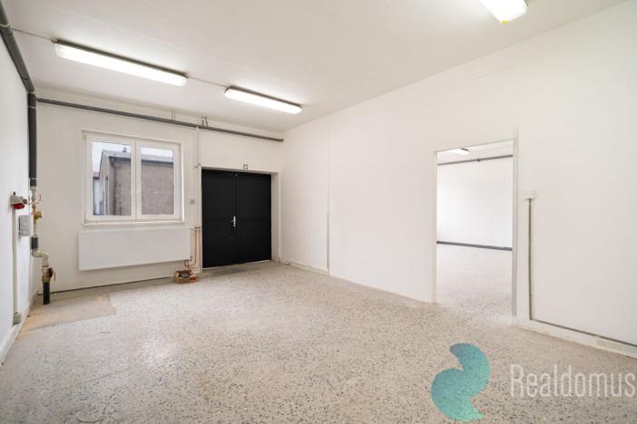 Pronájem výrobních prostor, České Budějovice, 128 m2