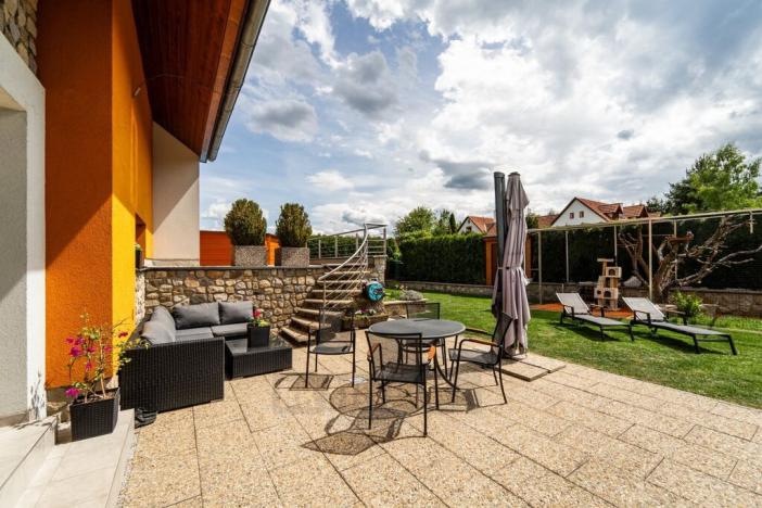 Prodej rodinného domu, České Budějovice, 261 m2