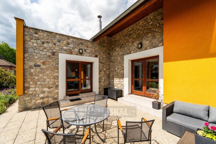 Prodej rodinného domu, České Budějovice, 261 m2