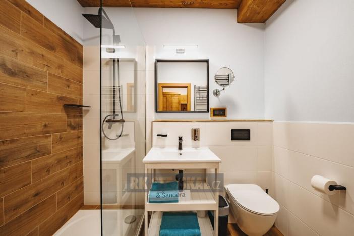 Pronájem bytu 1+kk, Frymburk, 42 m2