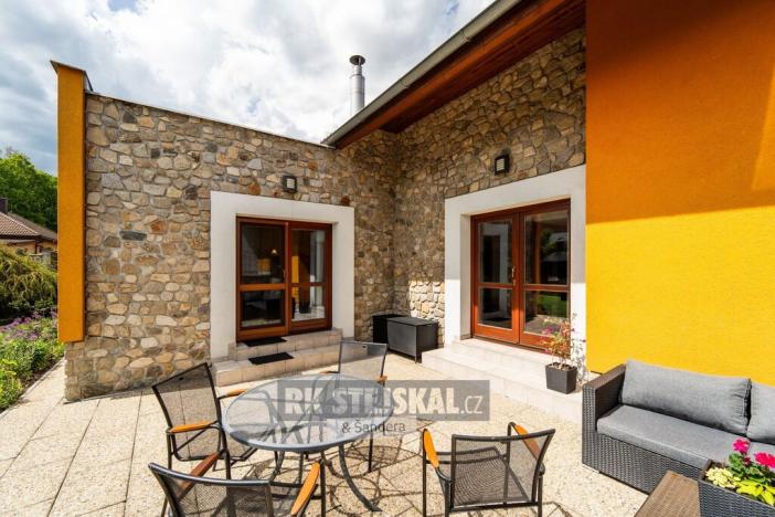 Prodej rodinného domu, Dubné, 261 m2