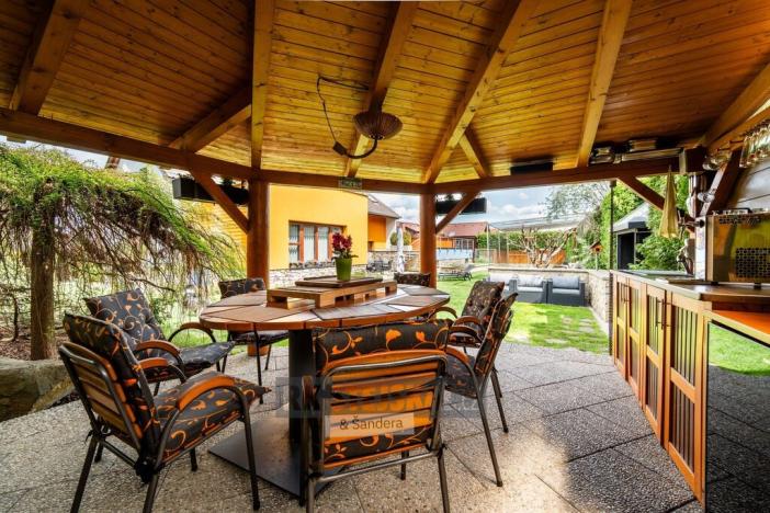 Prodej rodinného domu, Dubné, 261 m2