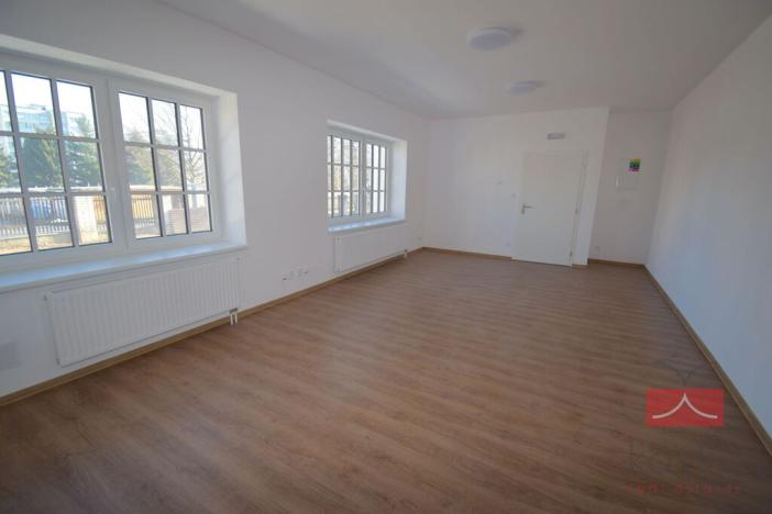 Pronájem komerční nemovitosti, Humpolec, Na Závodí, 496 m2