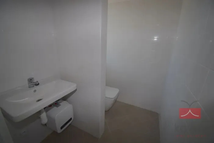 Pronájem komerční nemovitosti, Humpolec, Na Závodí, 496 m2