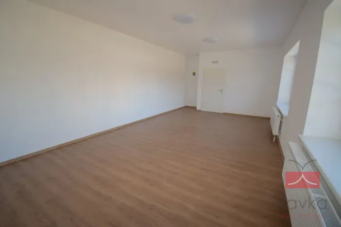 Pronájem komerční nemovitosti, Humpolec, Na Závodí, 496 m2