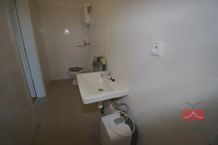 Pronájem komerční nemovitosti, Humpolec, Na Závodí, 496 m2