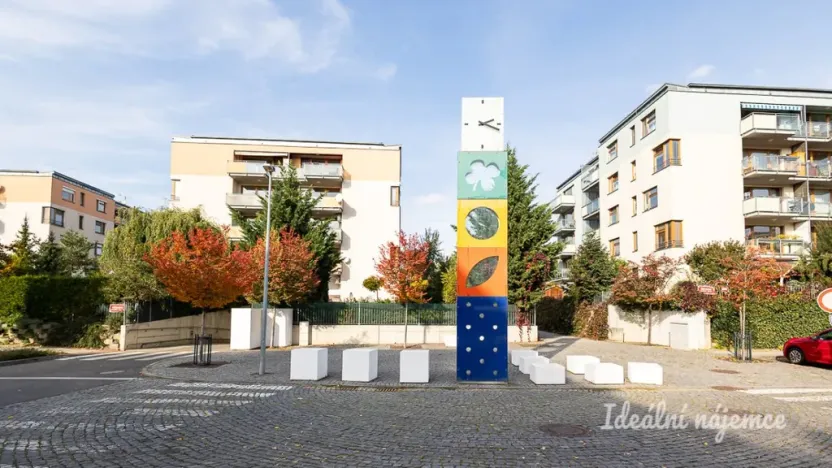 Pronájem bytu 2+kk, Praha - Hloubětín, Nepelova, 58 m2