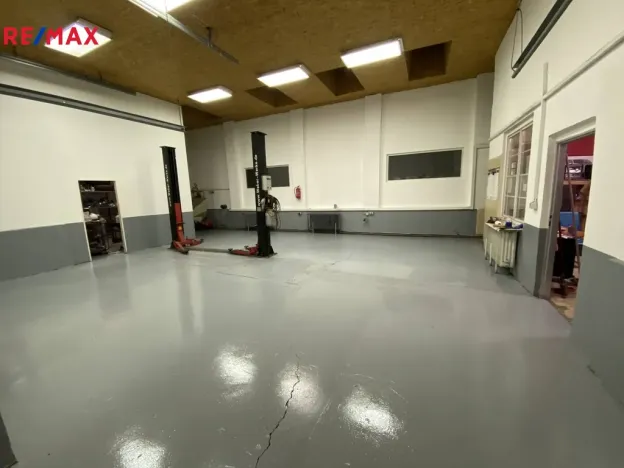 Pronájem skladu, Bruntál, Opavská, 120 m2