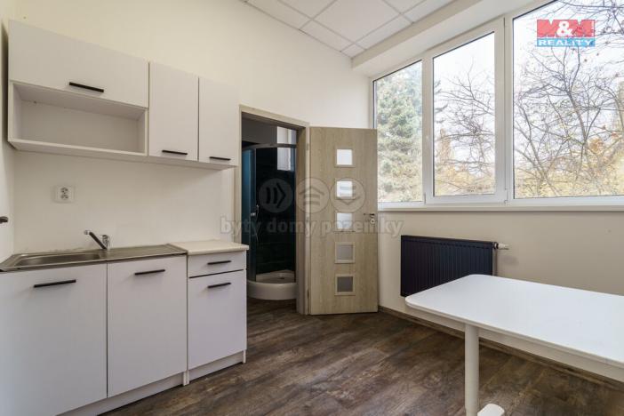 Prodej výrobních prostor, Klášterec nad Ohří, Nádražní, 375 m2