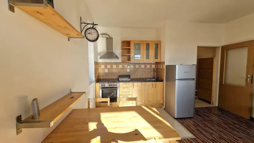 Pronájem bytu 1+kk, Roztoky, Najdrova, 32 m2