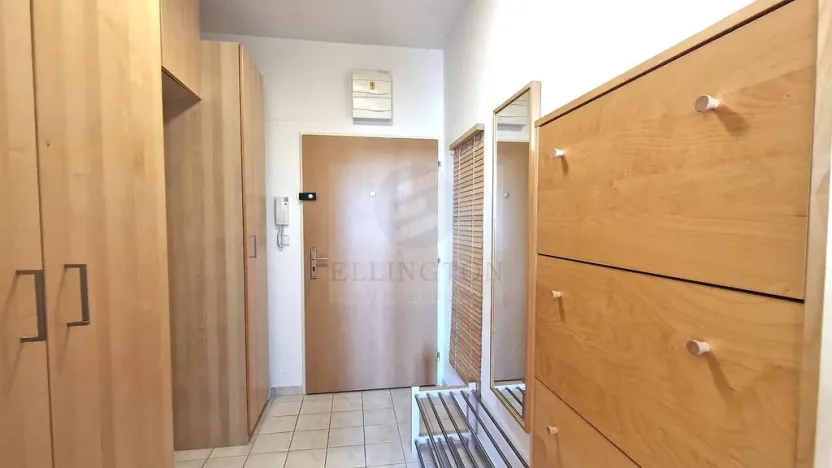 Pronájem bytu 1+kk, Roztoky, Najdrova, 32 m2