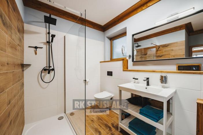 Pronájem bytu 2+kk, Frymburk, 63 m2