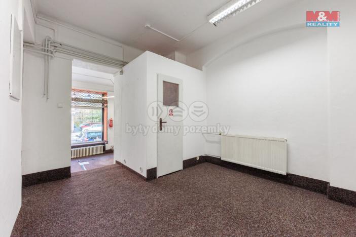 Pronájem obchodního prostoru, Karlovy Vary - Drahovice, Vítězná, 35 m2