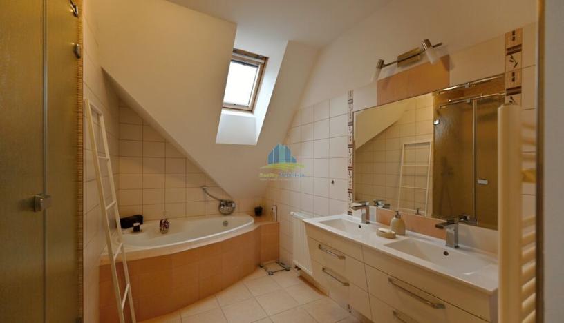 Prodej rodinného domu, Cheb - Skalka, Komorní Dvůr, 169 m2