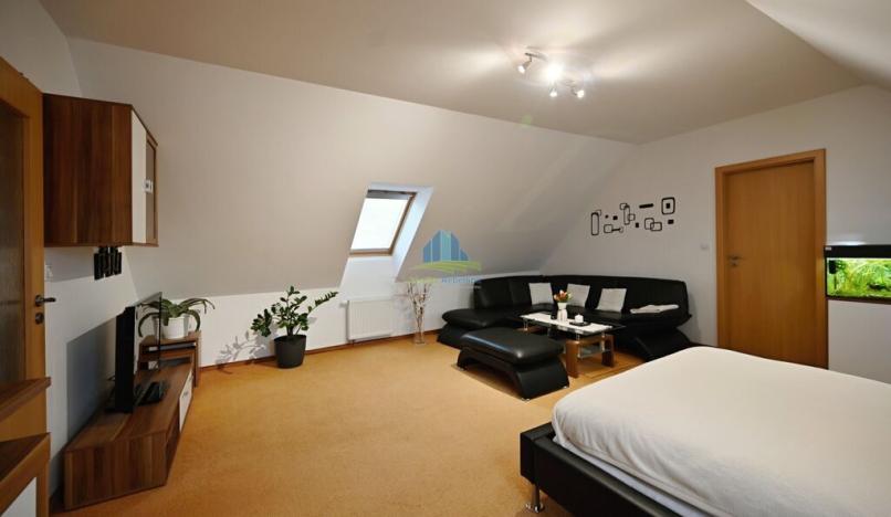 Prodej rodinného domu, Cheb - Skalka, Komorní Dvůr, 169 m2