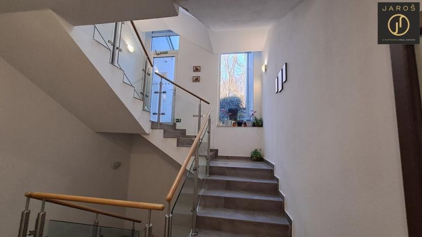 Prodej bytu 3+kk, Karlovy Vary, Pražská silnice, 95 m2