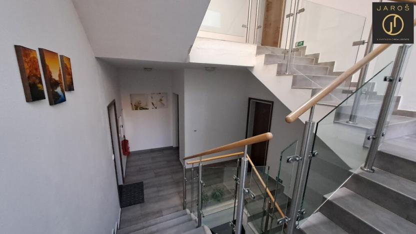 Prodej bytu 3+kk, Karlovy Vary, Pražská silnice, 95 m2